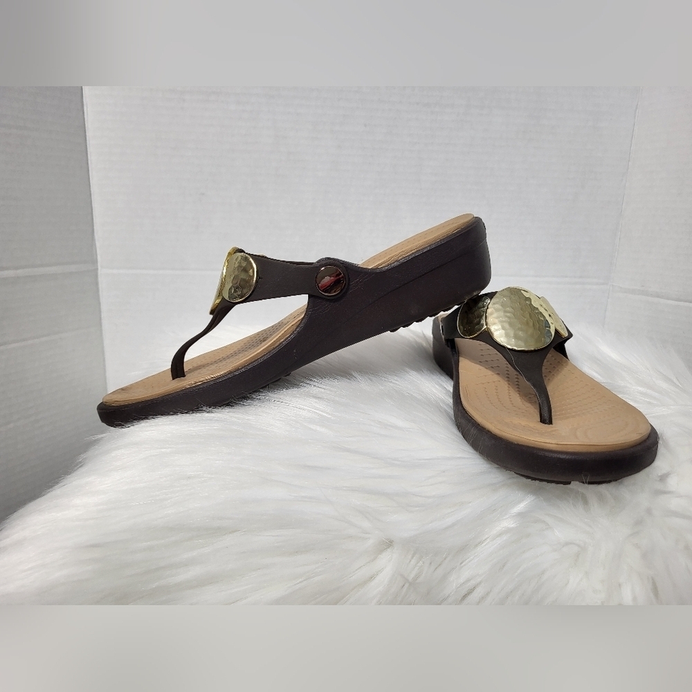 Crocs Women's Brown Sandals with Gold Accents, Size 6
